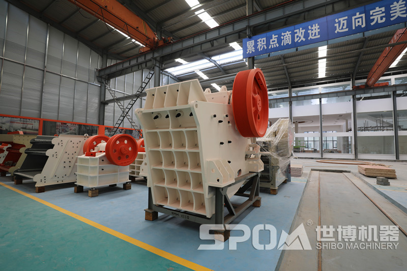 顎式破碎機，粗碎石子機